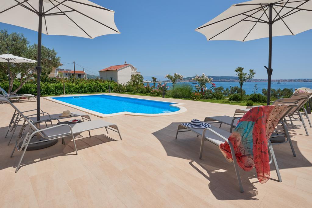Villa Mila Trogir Bagian luar foto