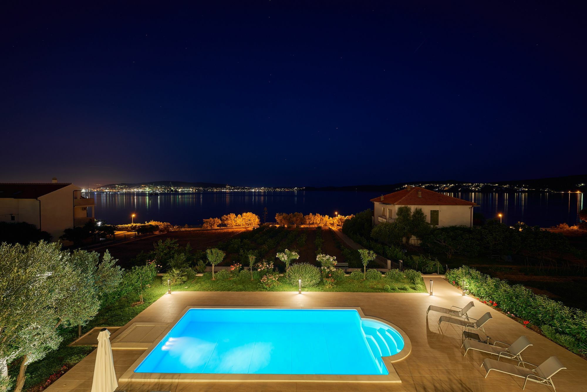 Villa Mila Trogir Bagian luar foto